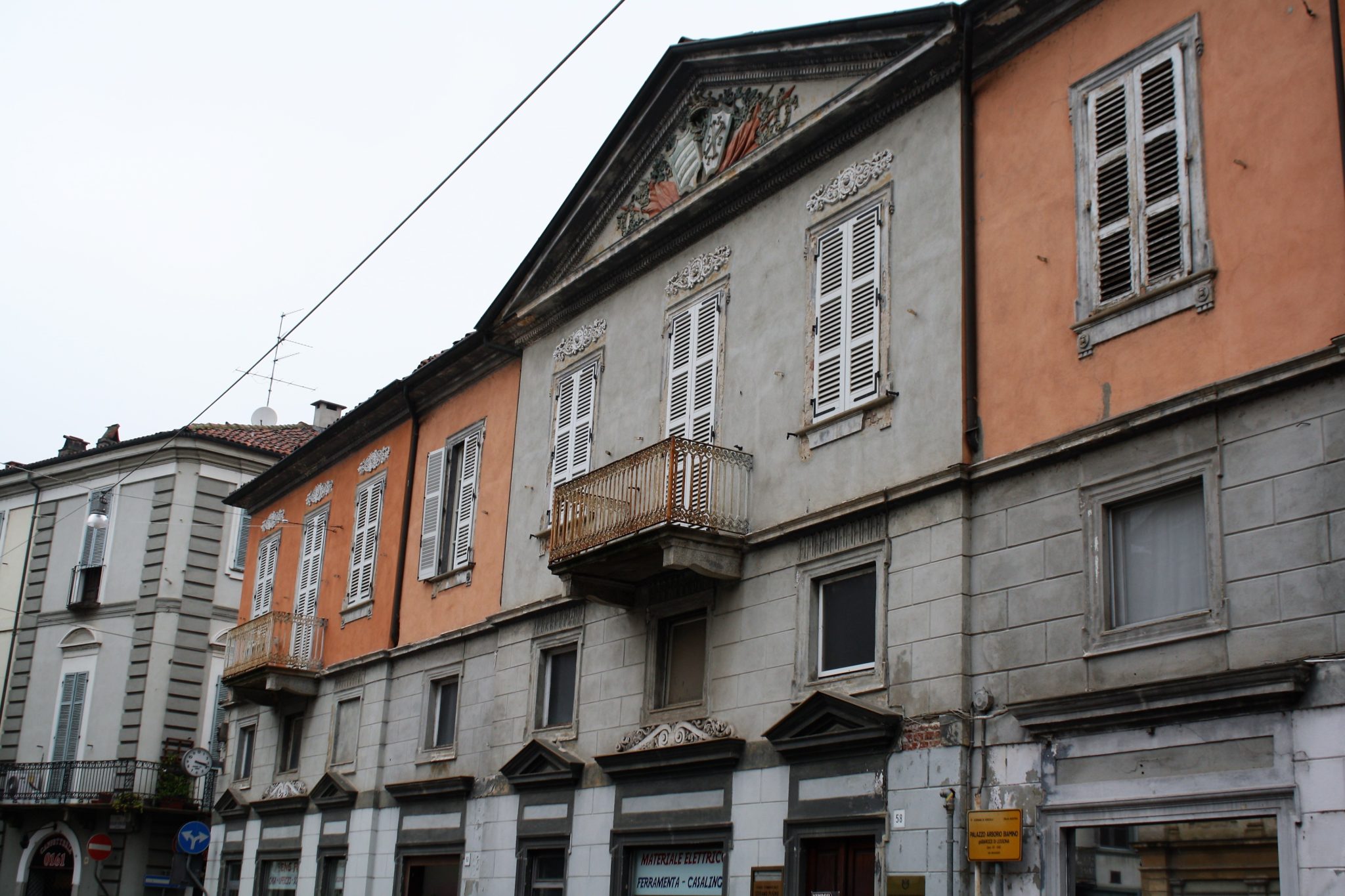 PALAZZO ARBORIO BIAMINO già BAROZZI DI LESSONA