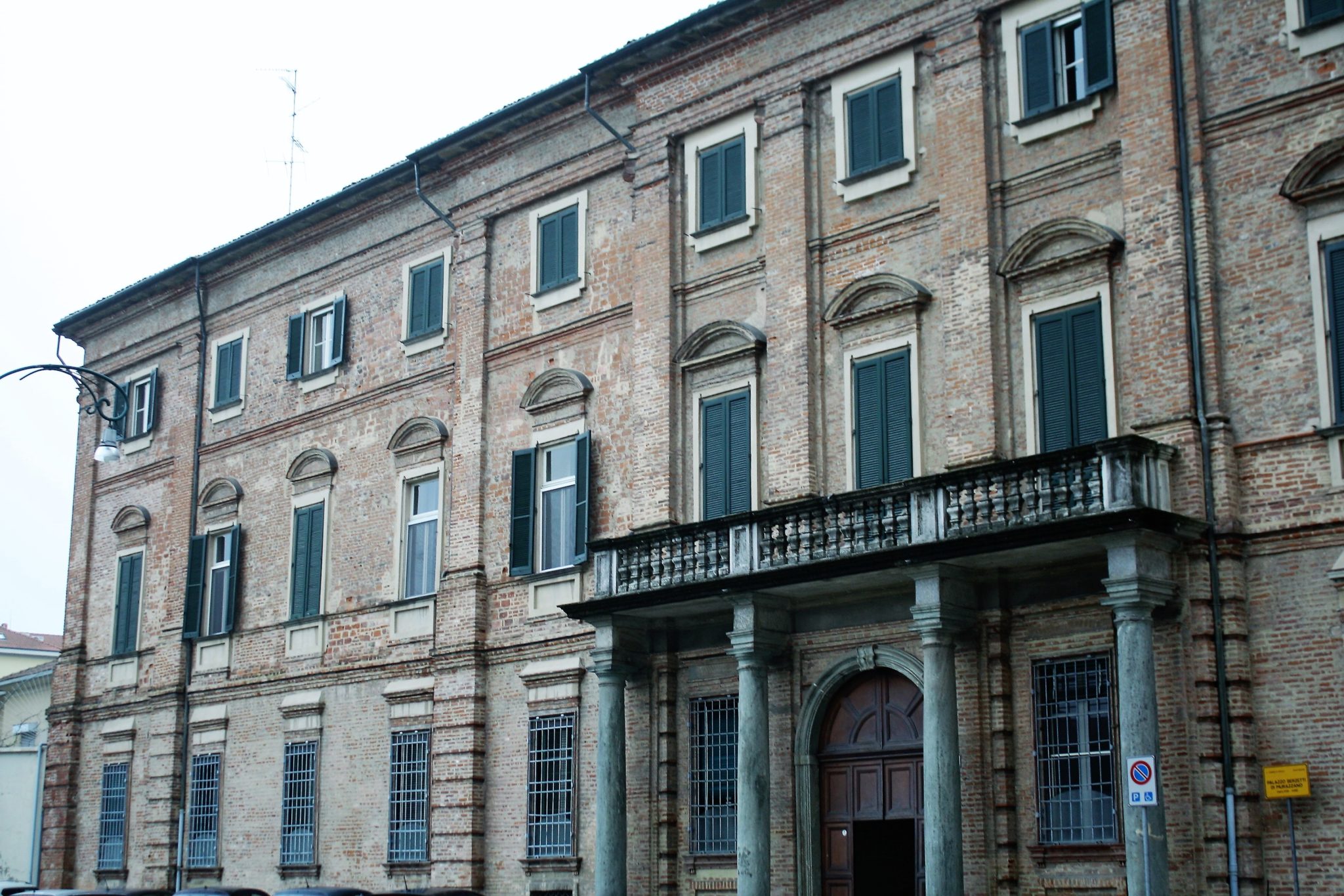 PALAZZO BERZETTI DI MURAZZANO