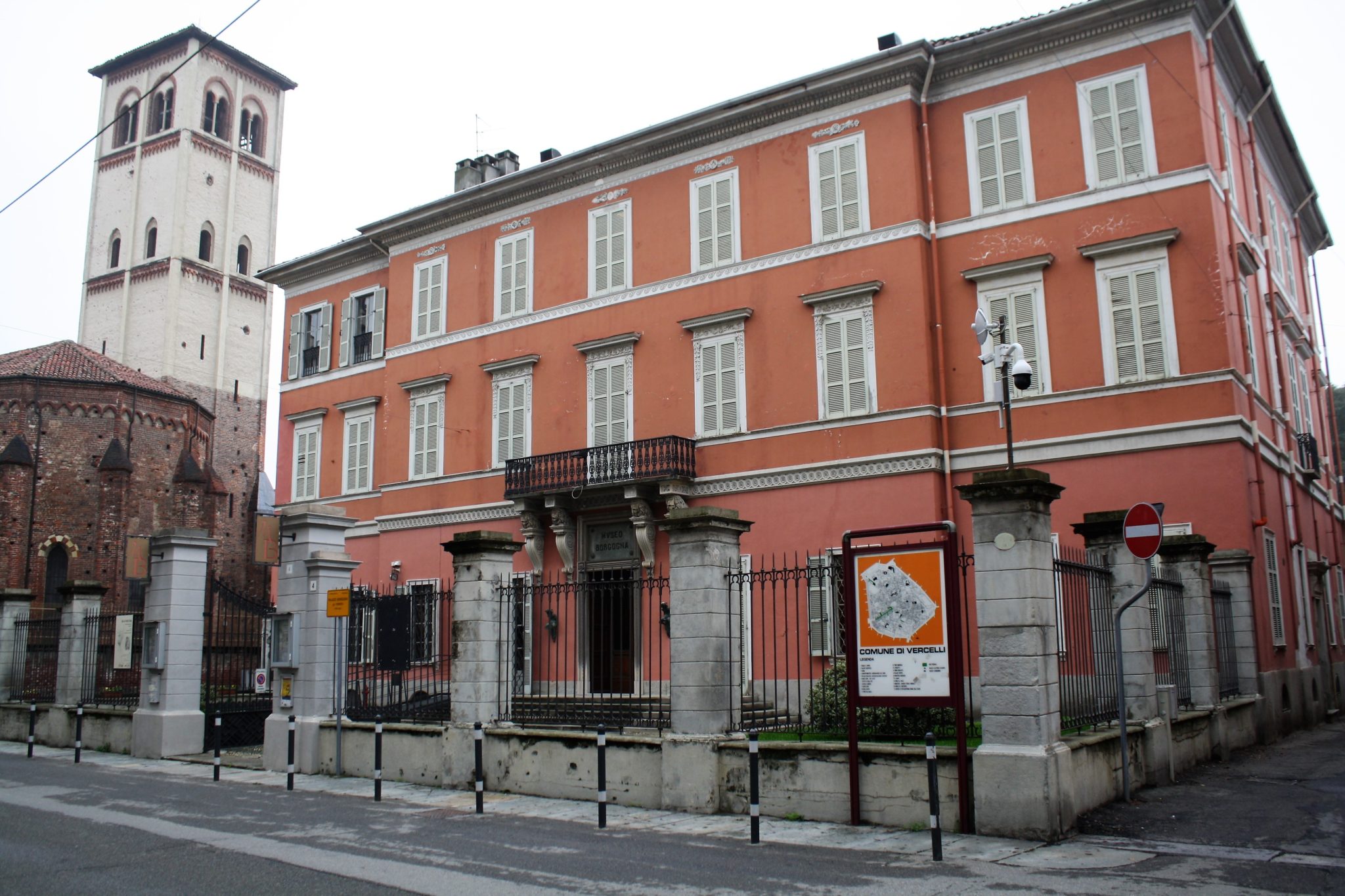 PALAZZO FERRERO poi BORGOGNA