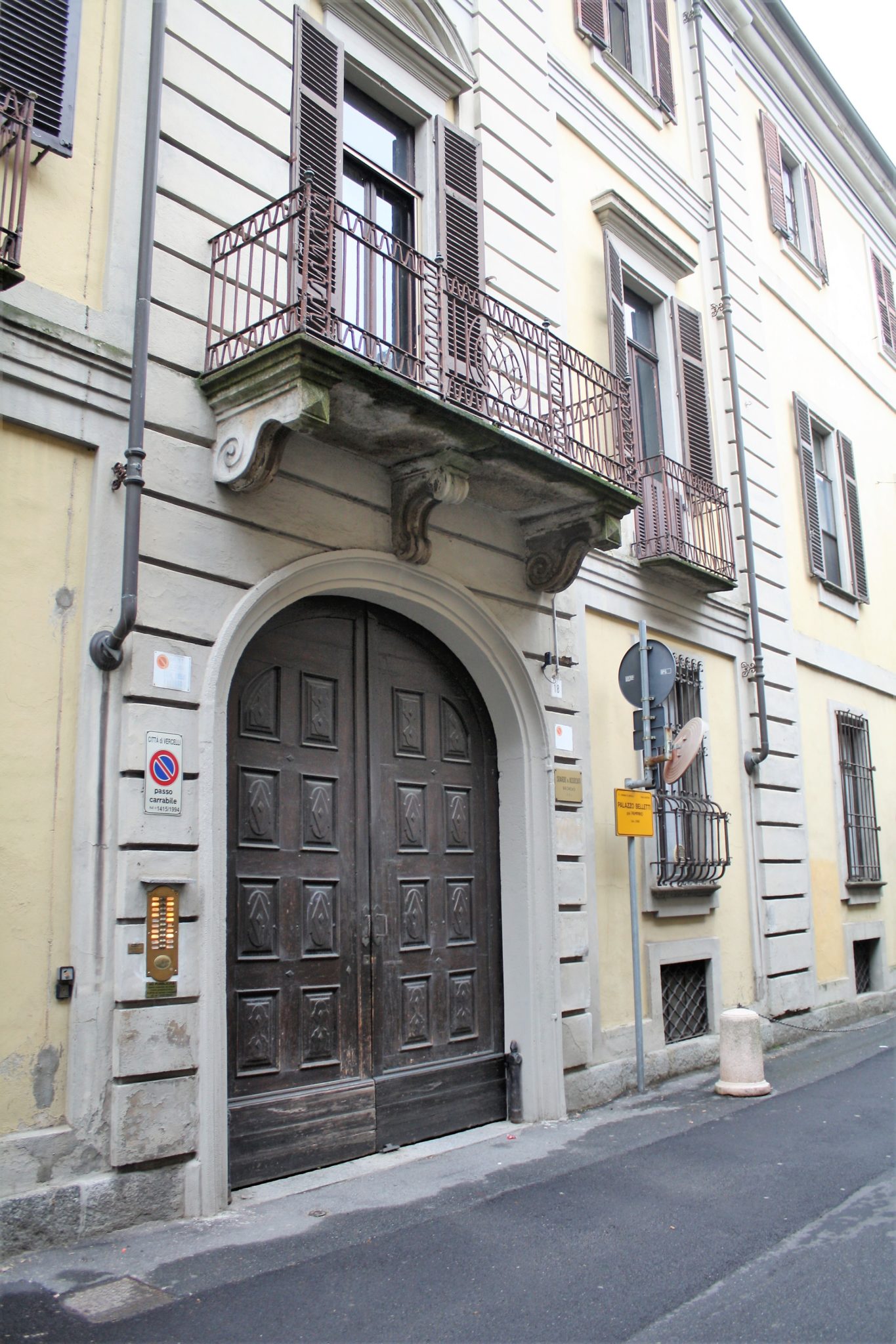 PALAZZO BELLETTI poi PAMPIRIO